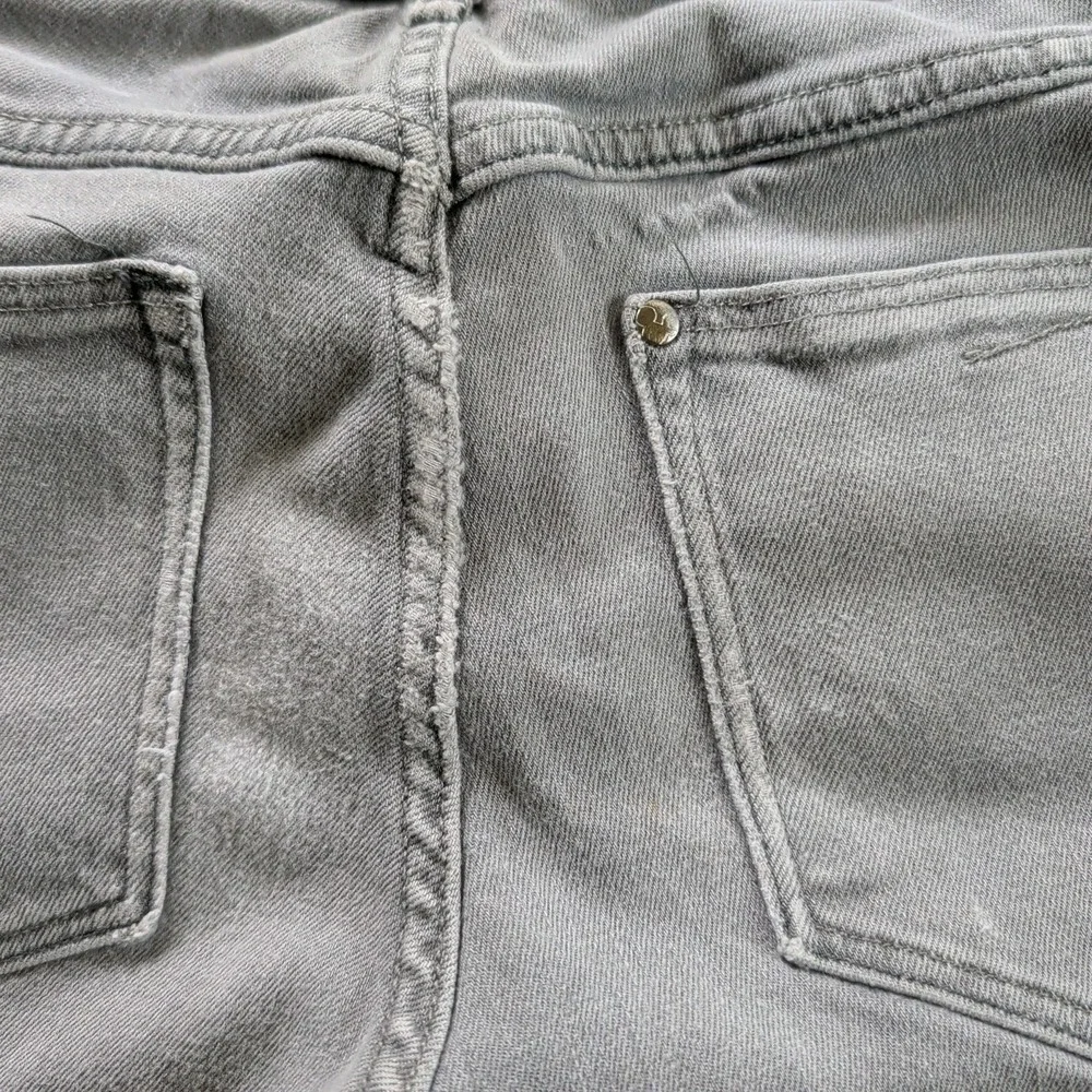 &Denim Skinny Cutoff Jorts Gray Distressed Long Shorts Y2K‎ Grunge Punk